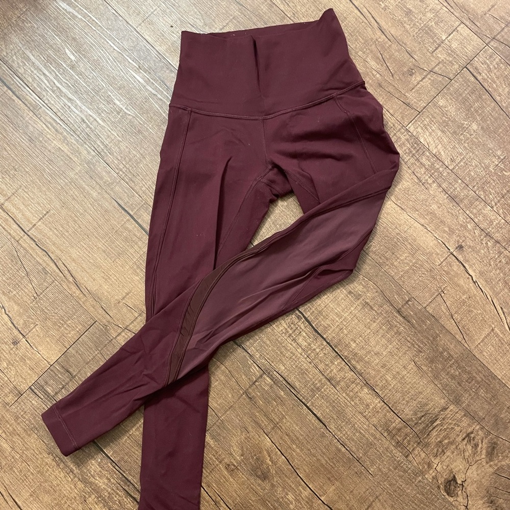 Lululemon leggings size 4